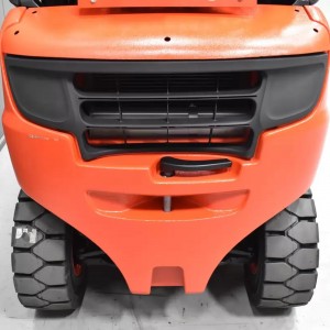 LINDE H 30 T - 02 LPG forklift 3.00T 4.35M 2014 N57499