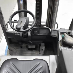 JUNGHEINRICH EFG 425 K Electric forklift 2.50T 6.00M 2015 O53366