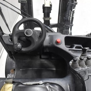 LINDE E 25 L - 01 Electric forklift 2.50T 4.76M 2017 U57480