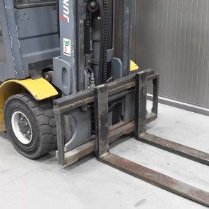 JUNGHEINRICH TFG 316 LPG forklift 1.60T 2.90M 2011 P57657