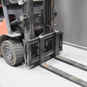 Toyota 7FBMF16 Electric forklift 1.60T 4.00M 2006 V57767