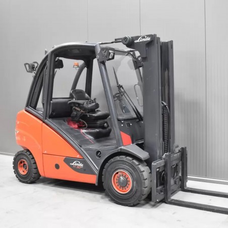 LINDE H 30 D Stivuitor diesel 3.00T 4.60M 2004 W57950