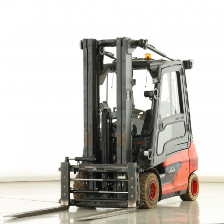 LINDE E-30-01 (387) Electric forklift 3.00T 5.33M 2021 K176914