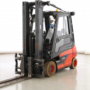 LINDE E-30-01 (387) Electric forklift 3.00T 5.33M 2021 K176914