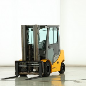 JUNGHEINRICH DFG-430-S Stivuitor diesel 3.00T 4.70M 2019 N174369