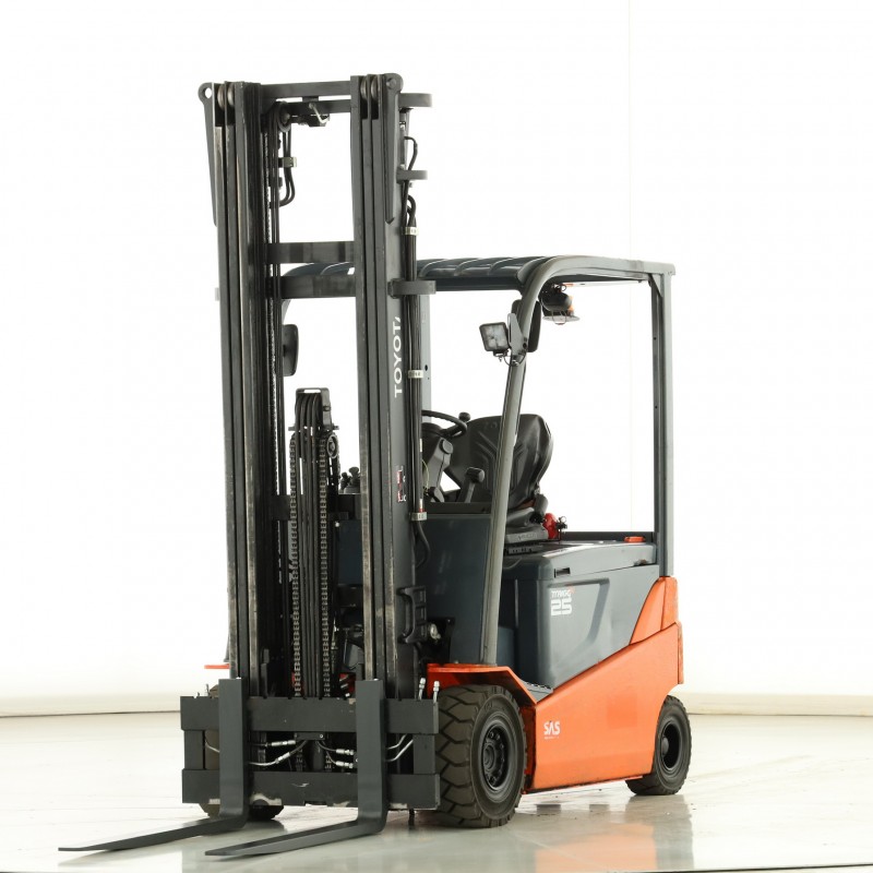 Toyota 8-FBMT-25 Electric forklift 2.50T 6.00M 2015 O175800