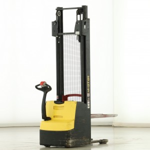 Hyster S-1.2 Transpaleta electrica cu catarg 1.20T 4.25M 2018 M176110