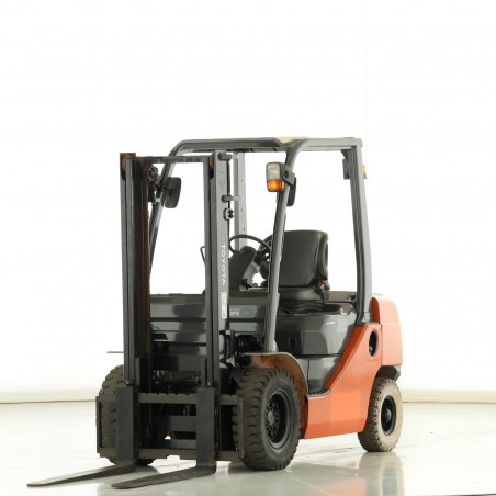 Toyota 02-8-FD-25 Stivuitor diesel 2.50T 3.00M 2013 W174716