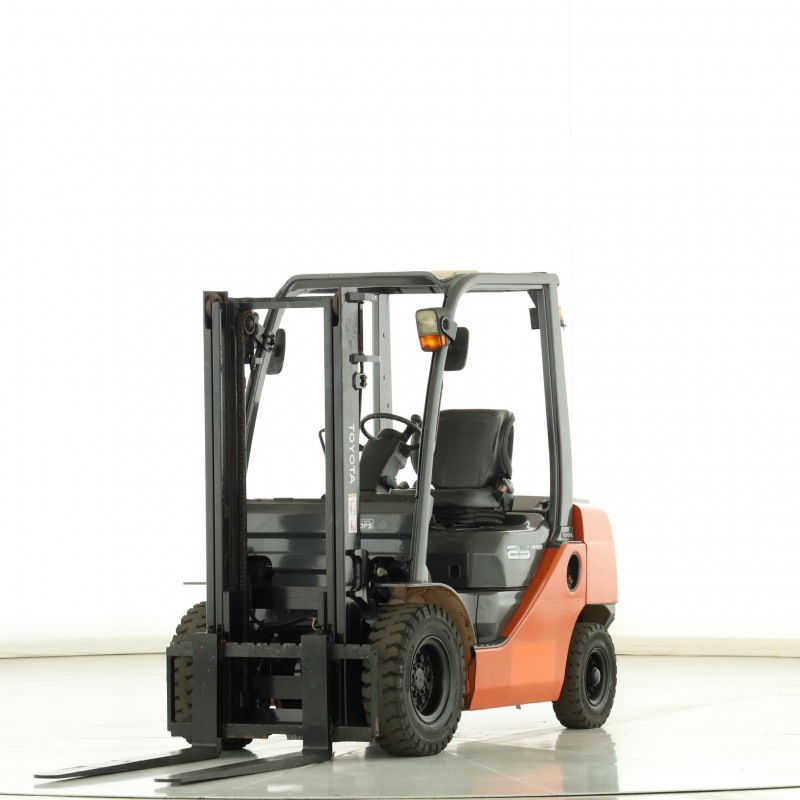 Toyota 02-8-FD-25 Diesel forklift 2.50T 3.00M 2013 X174717