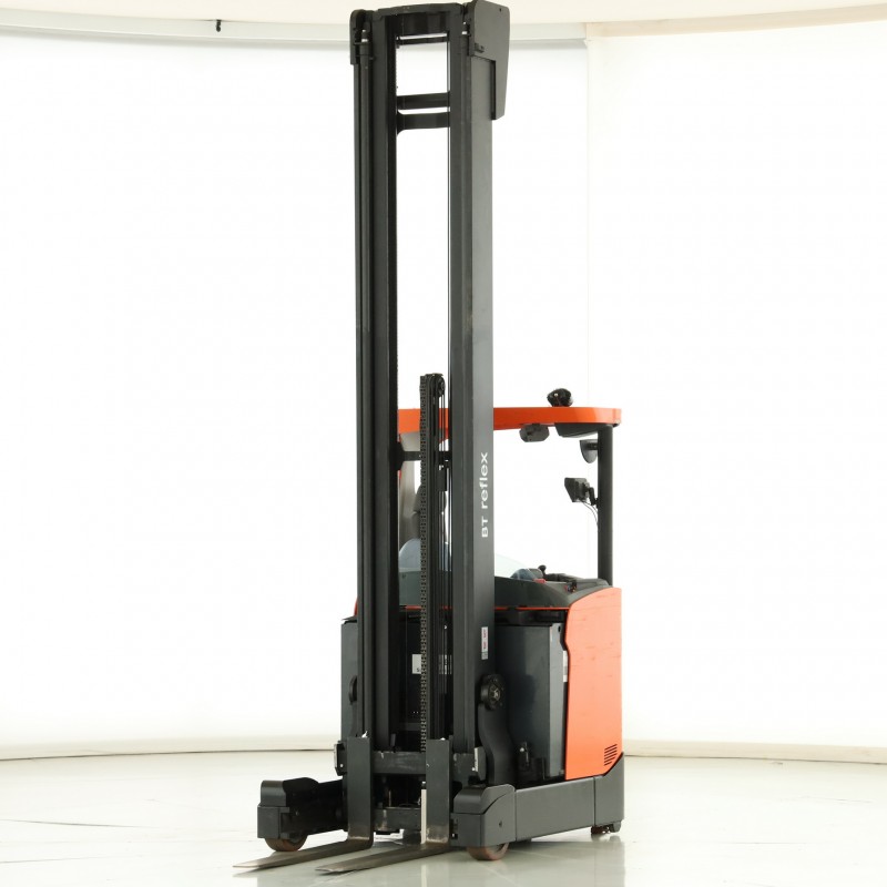 Toyota RRE-180-H Reach Truck 1.80T 11.00M 2017 D176023