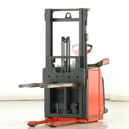 LINDE L-14-AP (1173) Transpaleta electrica cu catarg 1.40T 2.84M 2020 C175788