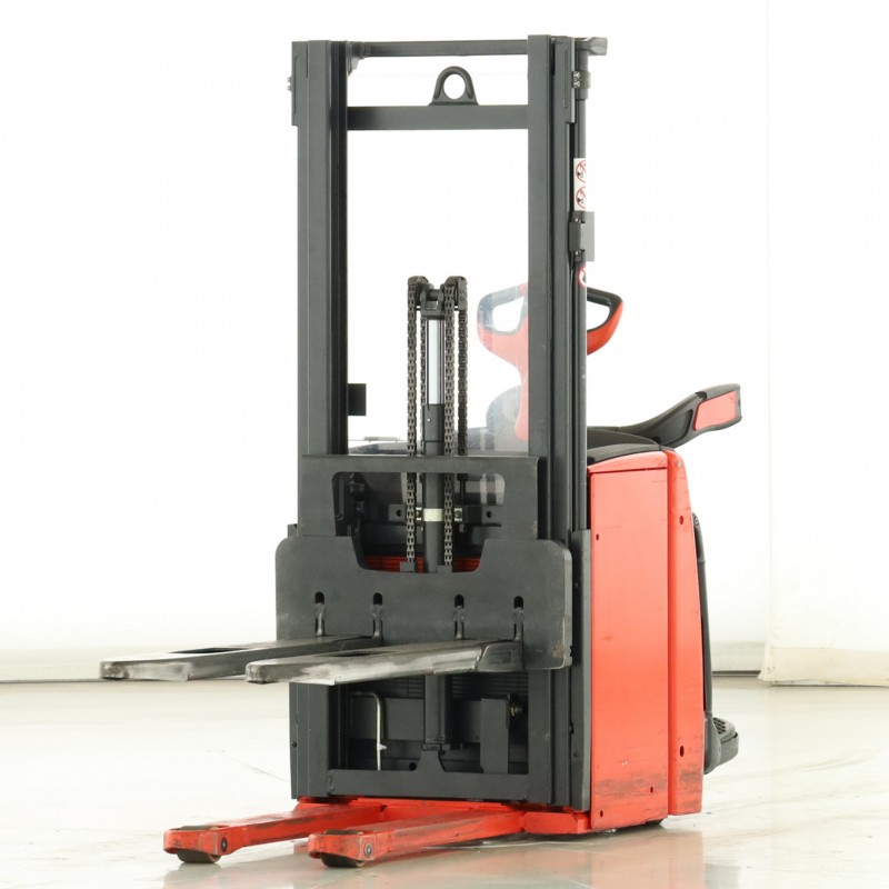 LINDE L-14-AP (1173) Transpaleta electrica cu catarg 1.40T 2.84M 2020 A175786