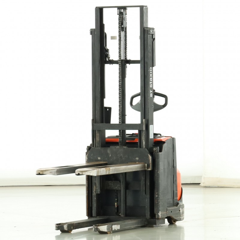 BT SWE-100 Electric pallet truck with mast 1.00T 2.70M 2009 O175566