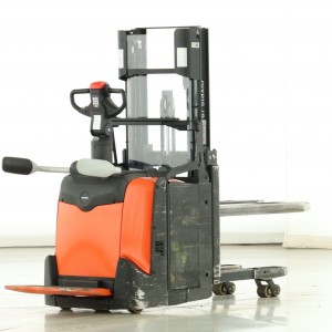Toyota SPE-120-L Electric pallet truck with mast 1.20T 2.35M 2018 X175549