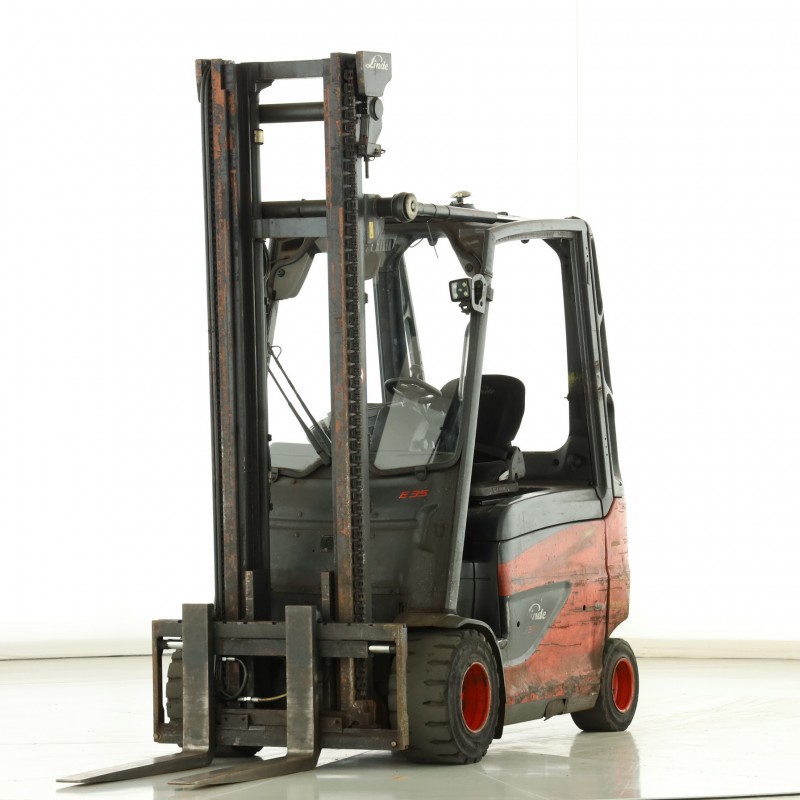 LINDE E-35-HL (387) Electric forklift 3.50T 4.49M 2013 Q175360