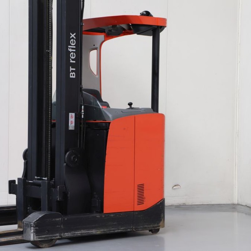 BT RRE160C Reach Truck 1.60T 7.50M 2011 IOL08