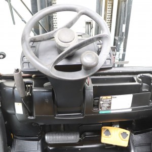 YALE GLP25VX Stivuitor GPL 2.50T 4.95M 2011 AOI78