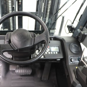 Toyota 56-8FD30F Diesel forklift 3.00T 6.50M 2022 IOG86