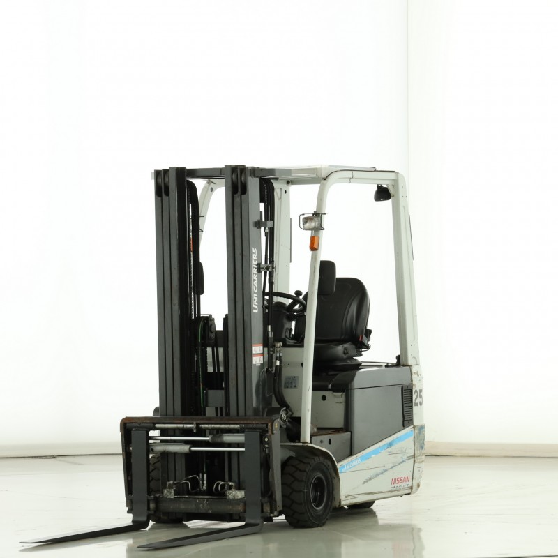 UNICARRIERS AG-1-N-1-L-16-Q Stivuitor electric 1.60T 4.50M 2014 S173698