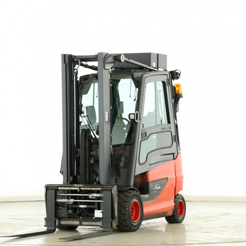 LINDE E-30-H-01-600 (387) Stivuitor electric 3.00T 3.76M 2018 I174806