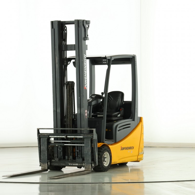 JUNGHEINRICH EFG-220 Stivuitor electric 2.00T 6.00M 2015 T174427