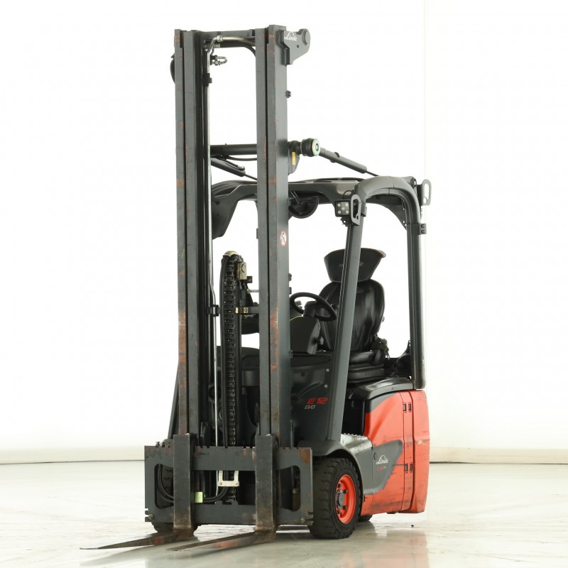 LINDE E-12-02 (386) Electric forklift 1.20T 6.22M 2015 E174724