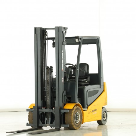 JUNGHEINRICH EFG-425-K Electric forklift 0.25T 5.30M 2015 E174230