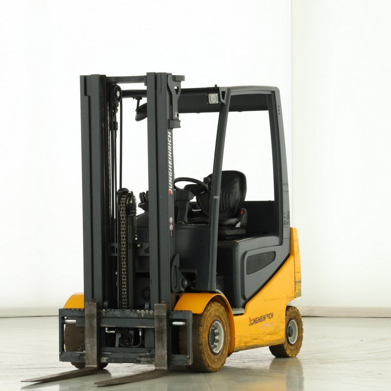 JUNGHEINRICH EFG-425-K Stivuitor electric 2.50T 5.00M 2015 G174232