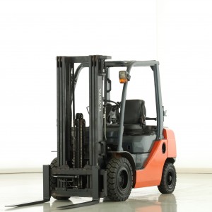 Toyota 32-8-FG-25 Stivuitor GPL 2.50T 4.70M 2016 R173515