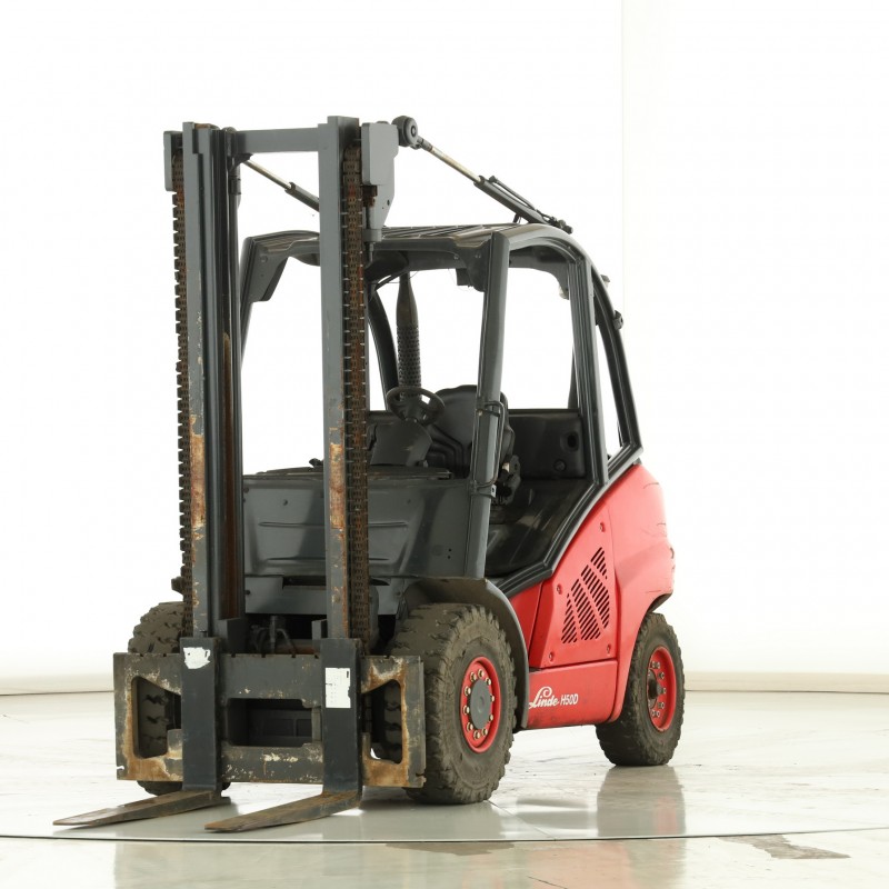 LINDE H-50-D (394) Stivuitor diesel 5.00T 3.70M 2010 A174018