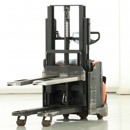 BT SWE-200-D Transpaleta electrica cu catarg 2.00T 1.70M 2016 W173728