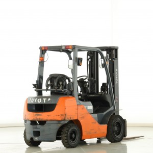 Toyota 32-8-FG-25 LPG forklift 2.50T 4.70M 2019 N173017