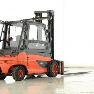 LINDE E-40-HL-01-600 (388) Electric forklift 4.00T 4.10M 2016 G171710