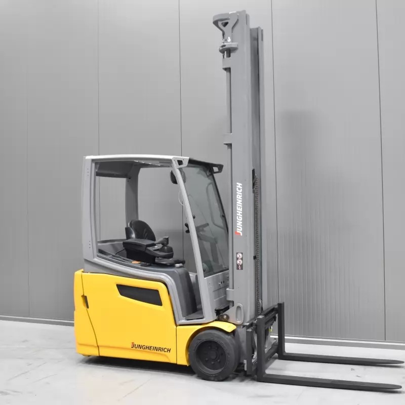 JUNGHEINRICH EFG 218 K Stivuitor electric 1.80T 8.00M 2018 Y55950