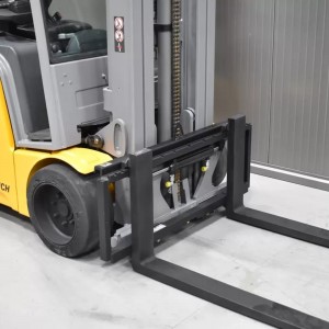 JUNGHEINRICH EFG 218 K Stivuitor electric 1.80T 8.00M 2018 Y55950
