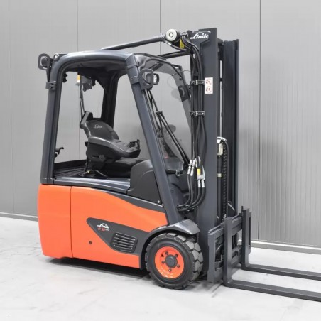 LINDE E 16 C - 02 Electric forklift 1.60T 3.04M 2017 T57297