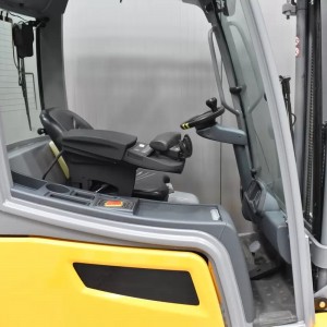 JUNGHEINRICH EFG 216 Stivuitor electric 1.60T 4.80M 2019 K57470