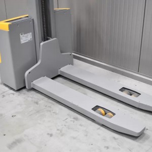 JUNGHEINRICH EJC M10 Electric pallet truck with mast 1.00T 1.54M 2020 K57522