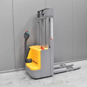 JUNGHEINRICH EJC 112 N Electric pallet truck with mast 1.20T 2.90M 2017 D53199