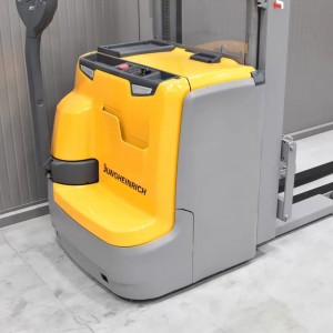 JUNGHEINRICH EJC 214 Transpaleta electrica cu catarg 1.40T 2.90M 2020 V53373