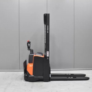 Toyota SWE 120 Transpaleta electrica cu catarg 1.20T 1.71M 2019 B54029