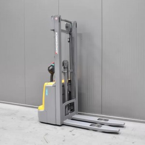 JUNGHEINRICH EJC 112 Electric pallet truck with mast 1.20T 3.60M 2016 S58050