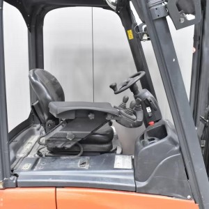 LINDE E 12 - 01 Stivuitor electric 1.20T 2.79M 2013 B57487