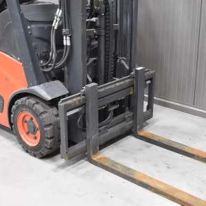 LINDE E 12 - 01 Stivuitor electric 1.20T 2.79M 2013 B57487