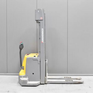 JUNGHEINRICH EJC 212 Electric pallet truck with mast 1.00T 4.80M 2018 F57699