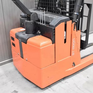 BT RWE 120 Electric pallet truck with mast 1.20T 2.40M 2012 Y57770