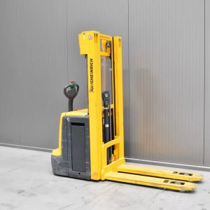 JUNGHEINRICH EJC 212 Z Transpaleta electrica cu catarg 1.20T 4.30M 2014 P58047
