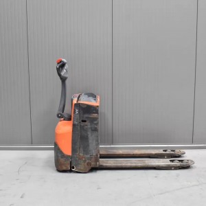Toyota LWE160 Transpaleta electrica  1.60T 0.20M 2017 M57602