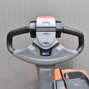 Toyota LWE160 Electric pallet truck 1.60T 0.20M 2017 M57602
