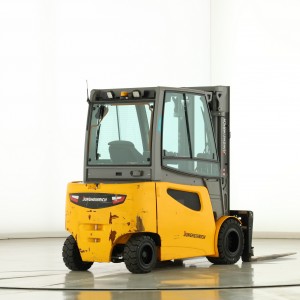 JUNGHEINRICH EFGS-30-S Stivuitor electric 3.00T 5.00M 2021 K176472